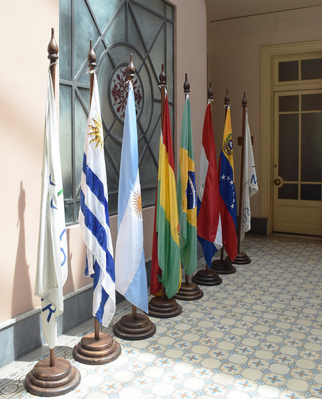 Utilización del Sistema de Administración y Distribución de Cupos Comerciales otorgados por Terceros Estados o Grupos de Países al MERCOSUR